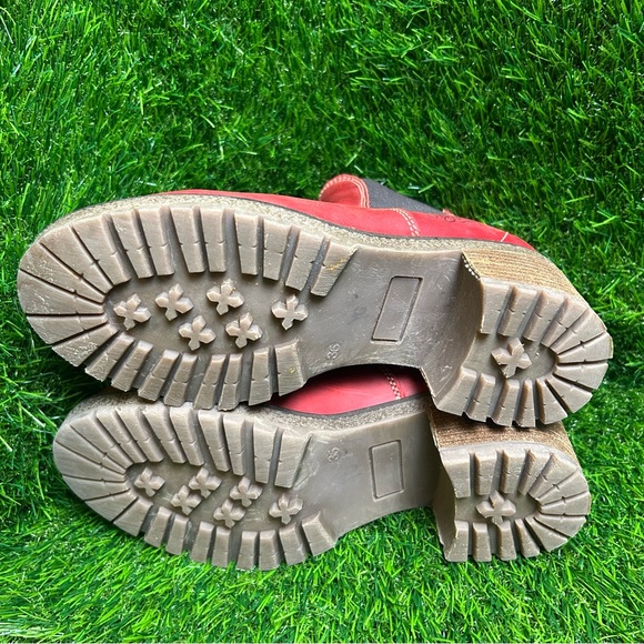 Bos. & Co Red Ankle Boots with Side Zipper - Picture 6 of 9